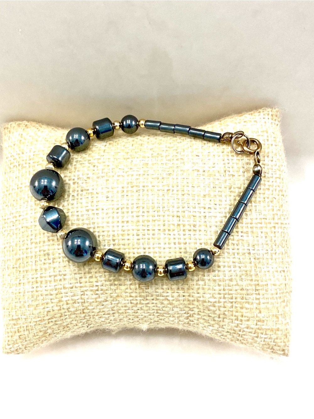 Vintage Hematite Bead Bracelet Gold Accent Spacer Bar Cylinder Geometric Clasp